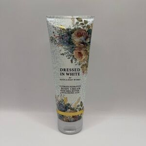 New Bath & Body Works Dressed in White Ultimate Hydration Body Cream 8 Fl Oz